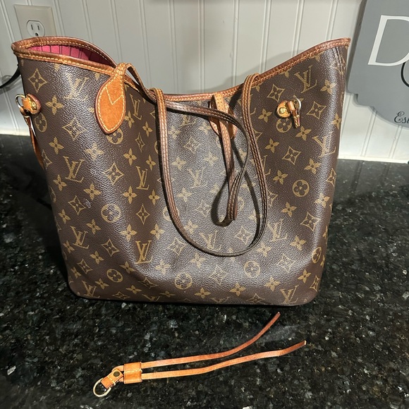 Authentic Louis Vuitton Neverfull Mm - Picture 11 of 11